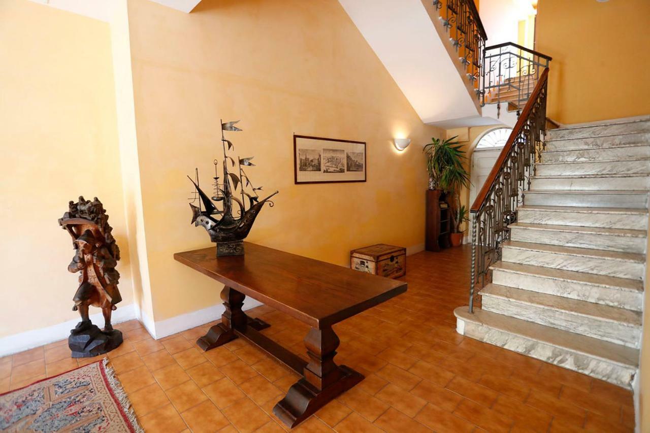 Garibaldi33 Hotel Avezzano Buitenkant foto