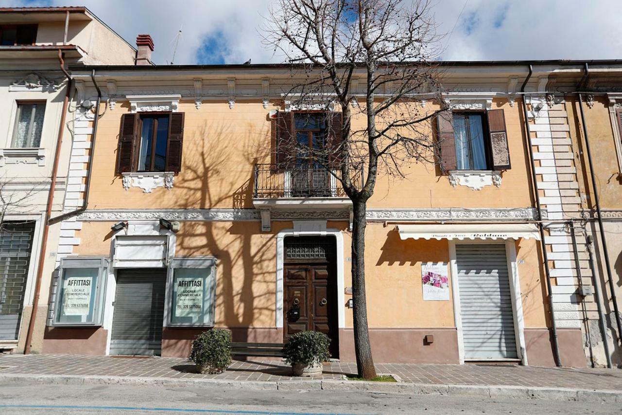 Garibaldi33 Hotel Avezzano Buitenkant foto